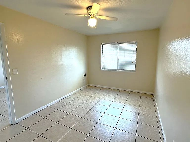 403 Hayden Rd #221 — Photo 8