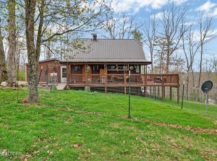 182 Just One More Ct, Crab Orchard, TN 37723