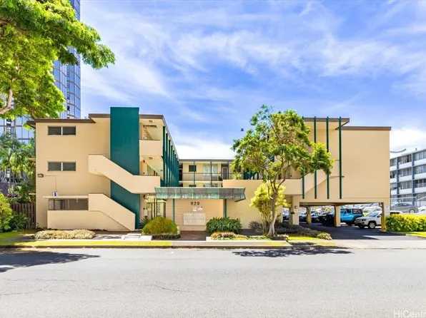 929 Ahana St APT 303, Honolulu, HI 96814