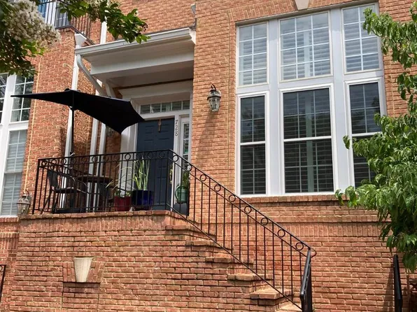 728 Vestal St, Woodbridge, VA 22191