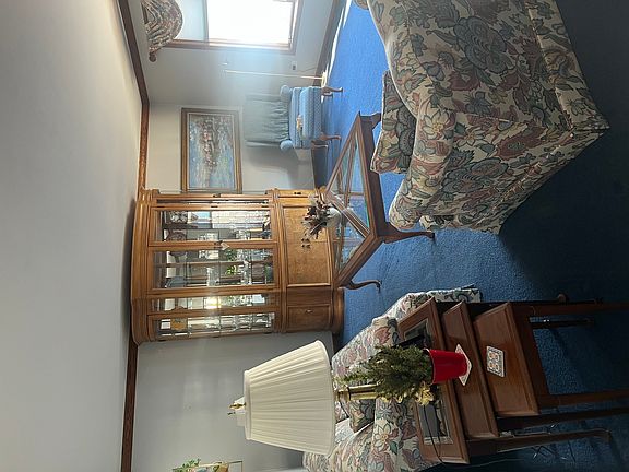 3rd image of 1920 Strenger Ln