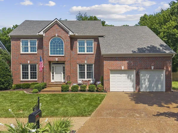 620 Crofton Park Ln, Franklin, TN 37069