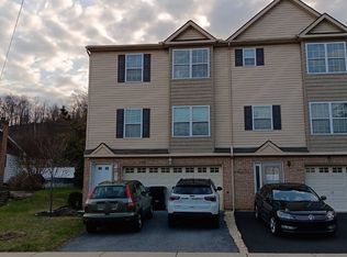 497 Lehigh Gap St, Walnutport, PA