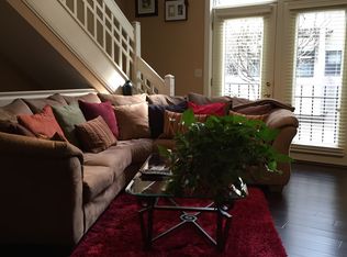 715 Sycamore Pl, Columbus, OH 43206