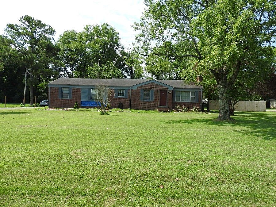 1st image of 1618 Edgewood Dr