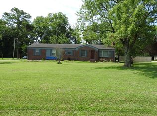 1618 Edgewood Dr, Lebanon, TN 37087