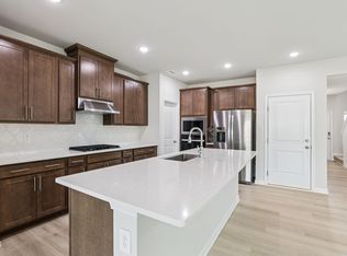 912 Grand Mesa Dr, Garner, NC 27529