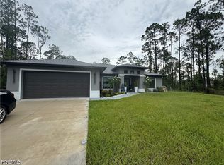 1119 Edison Ave, Lehigh Acres, FL 33972