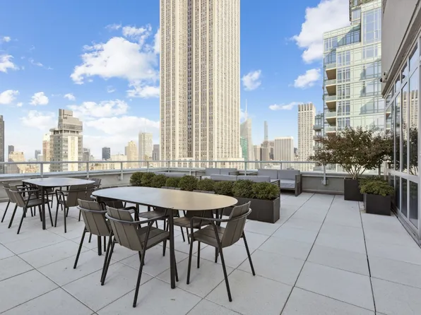 309 5th Avenue image 27 of 28