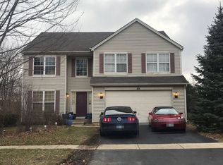 251 Columbine Ln, Romeoville, IL 60446