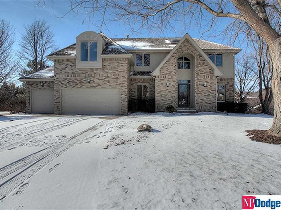 1st image of 1514 N 131st Cir