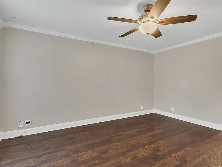 511 Nall Ave — Photo 6