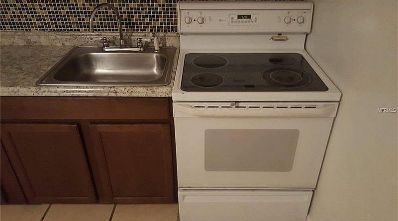 2nd image of 518 N Orange Blossom Trl APT B3