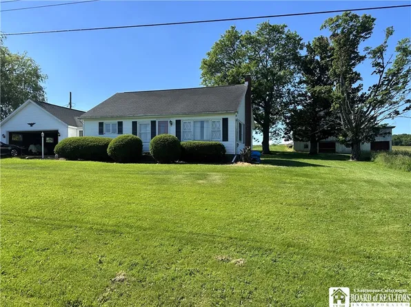 10149 NE Sherman Rd, Ripley, NY 14775