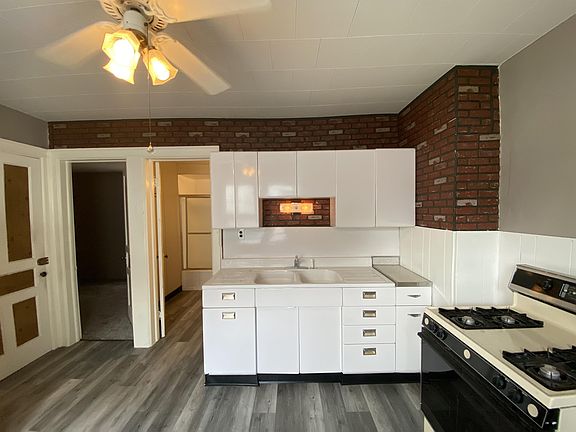 4th image of 1830 Seneca St #2