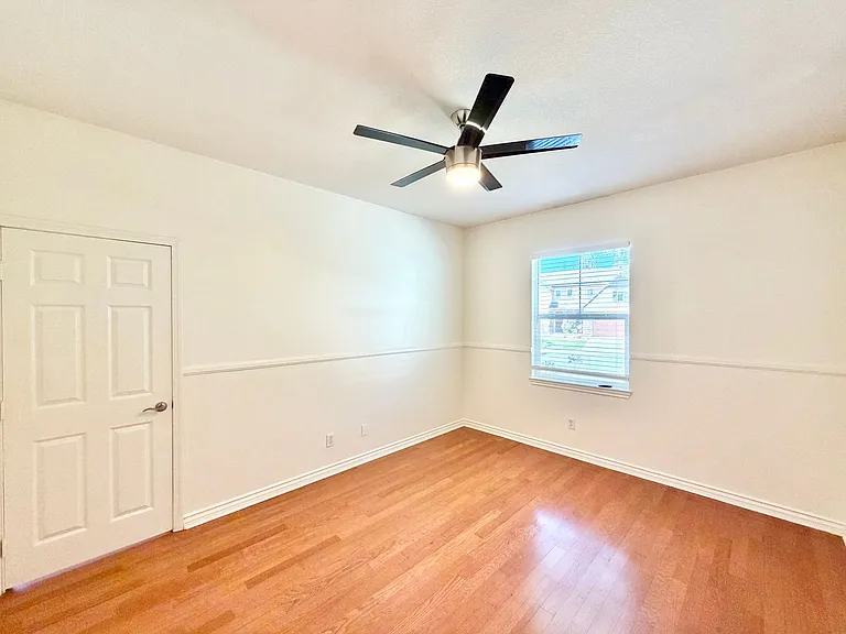 35824 Red Bluff Pl — Photo 5