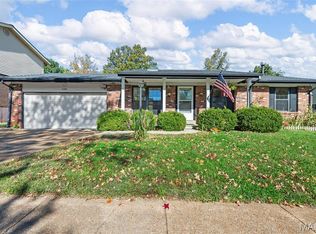 2505 Alcarol Dr, Fenton, MO 63026