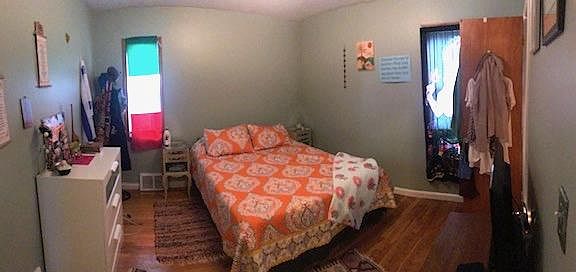 4th image of 3309 Hunter Ave