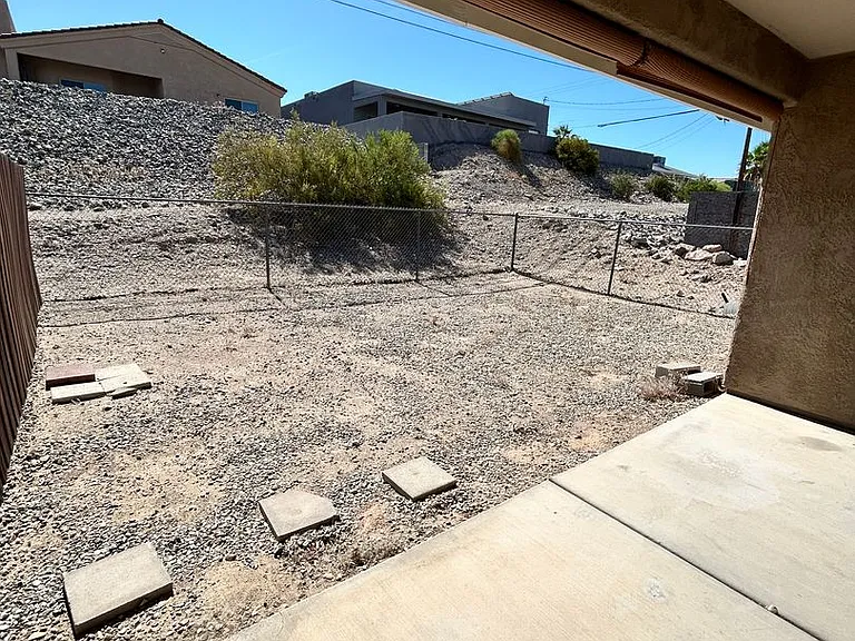 1370 Tanqueray Dr — Photo 18