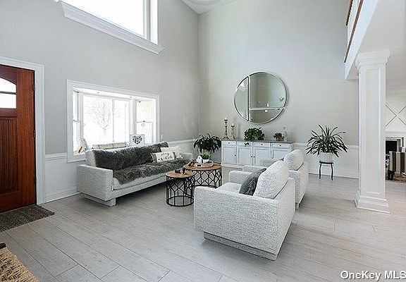 2nd image of 57 Kenwood Dr