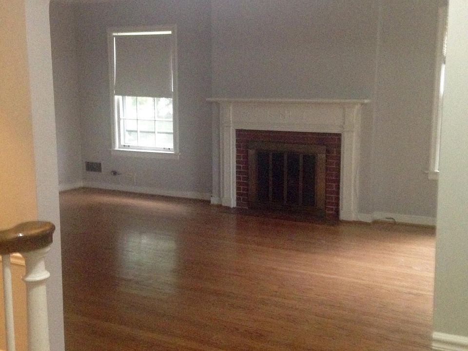 2nd image of 6700 N Keota Ave #House
