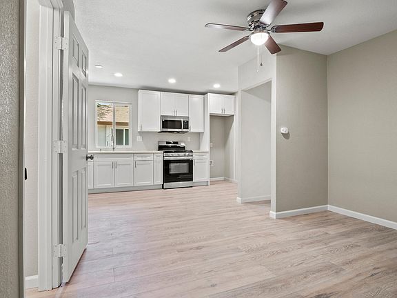 4th image of 9418 E Avenue T12