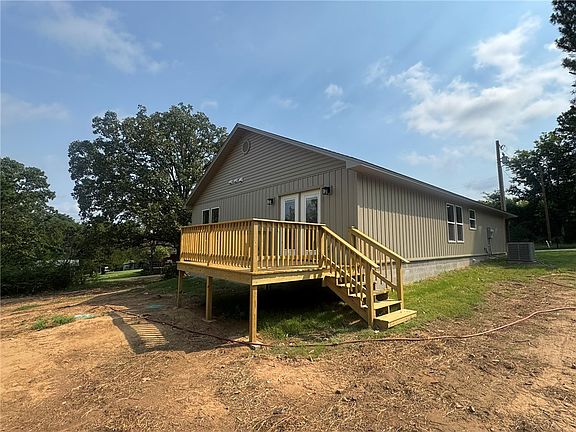 3rd image of 118 Damascus Rd