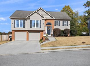 8626 Costa Ln, Hixson, TN 37343