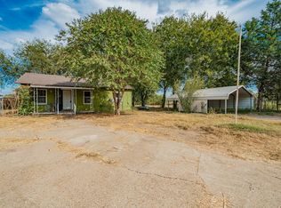 113 S Spikes Rd, Corsicana, TX 75110