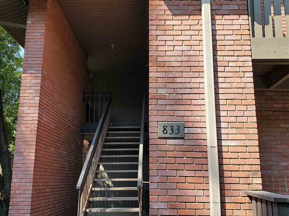1st image of 833 Thistledown Dr #2