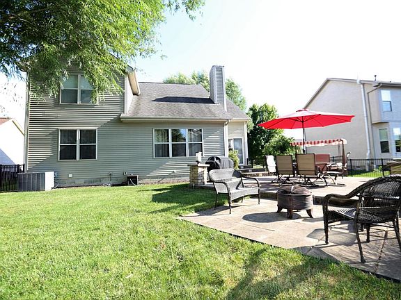 4th image of 5698 Westbriar Ct