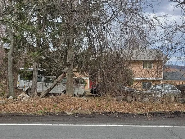 262 Ridge Rd, New City, NY 10956