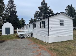 293 Kelley Mobile Home Park, Millinocket, ME 04462