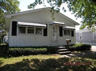 1119 Fraser St, Bay City, MI 48708