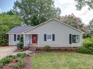 405 S Batesville Rd, Greer, SC 29650