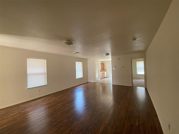 2nd image of 12426 Grossmount Dr