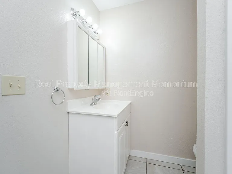 1118 W Fairplay St #A — Photo 19