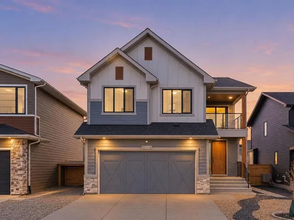 127 N Grayling Rd, Rocky View County, AB T3Z 0G6