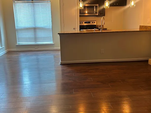 7525 Holly Hill Dr APT 45, Dallas, TX 75231
