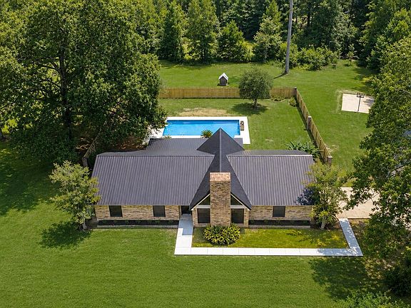 4th image of 11360 Johnson Rd