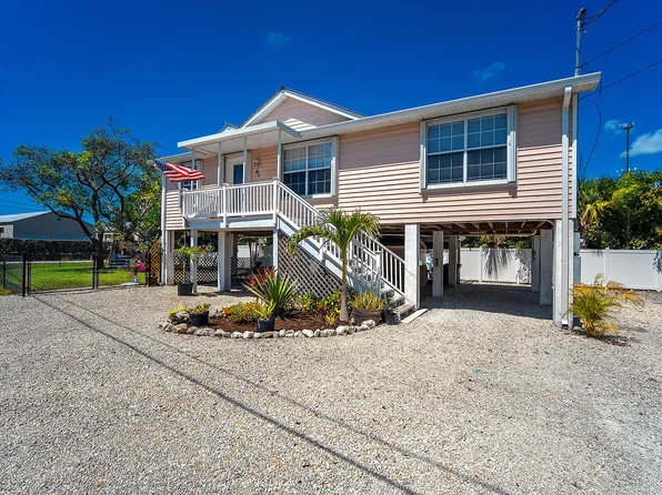 40 Munson Ave, Ramrod Key, FL 33042