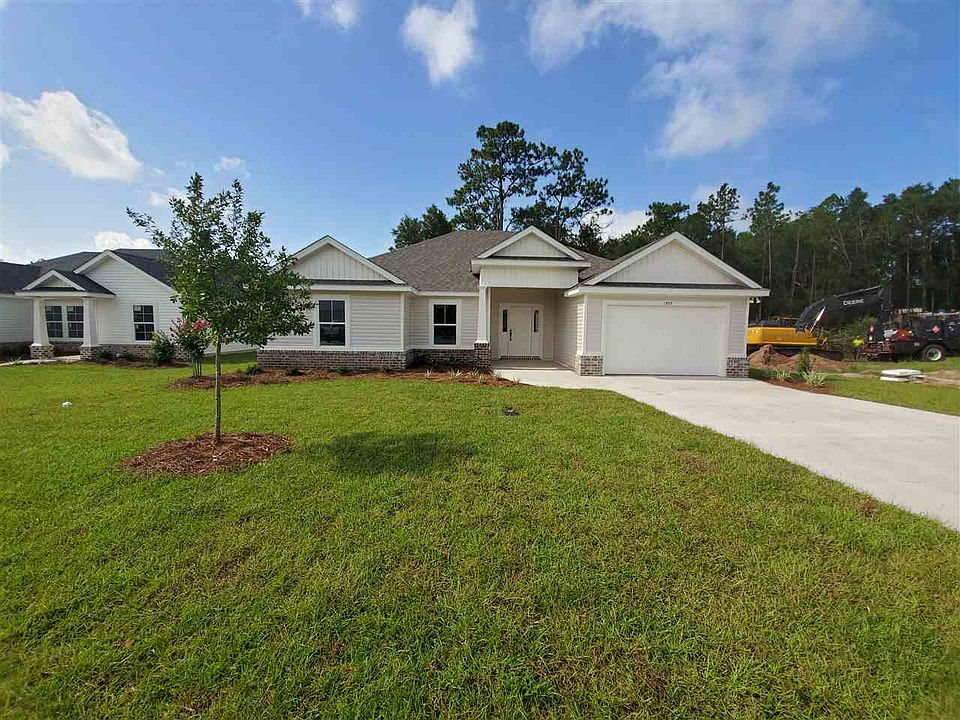 1st image of 1377 Tuscaloosa Trce