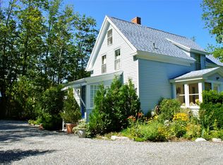 8 Jacobs Ave, Camden, ME 04843