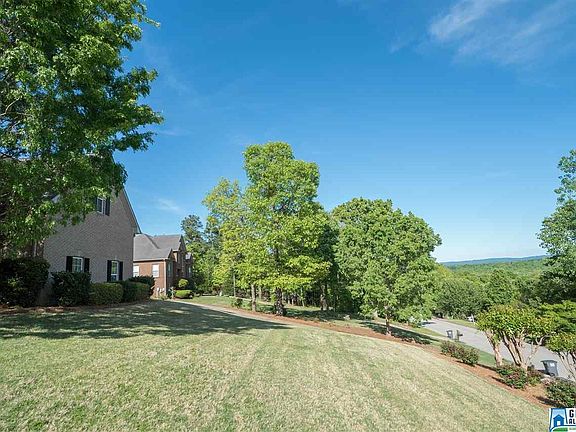 3rd image of 1639 Oak Park Ln