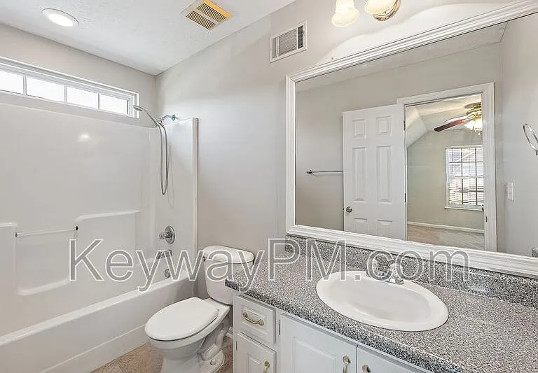 845 Prairie Ln — Photo 18