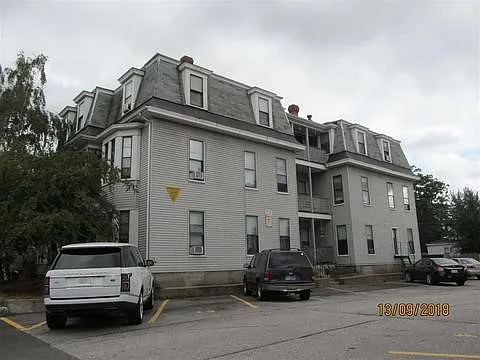 315 Manchester St #3E