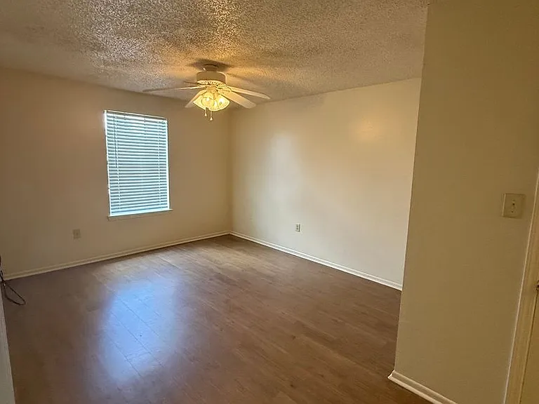 2059 Mariner Dr — Photo 12