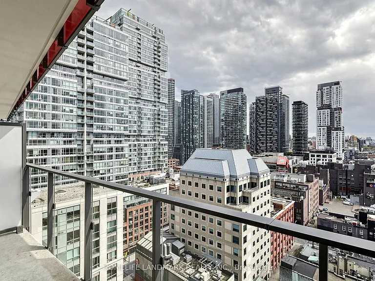 215 Queen St W #1603 — Photo 16