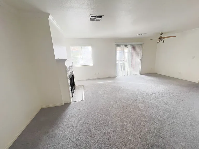 8600 W Charleston Blvd #2053 — Photo 7