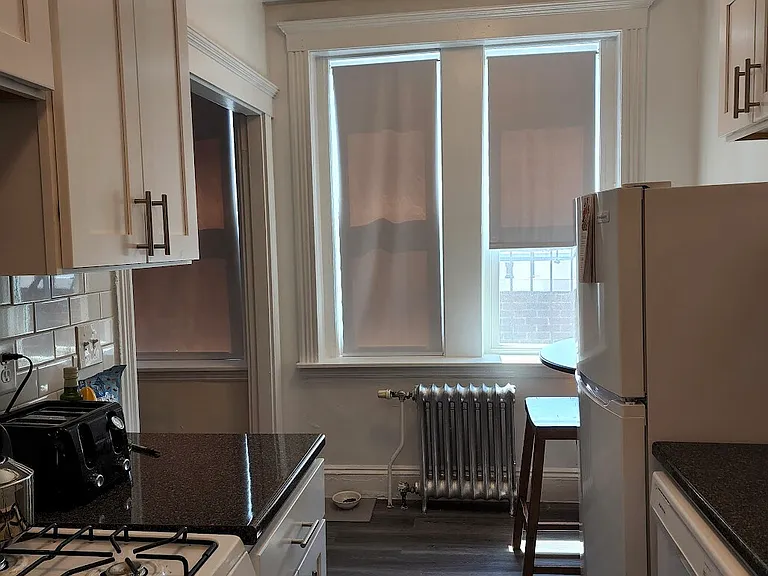 211 Park Dr #44 — Photo 1